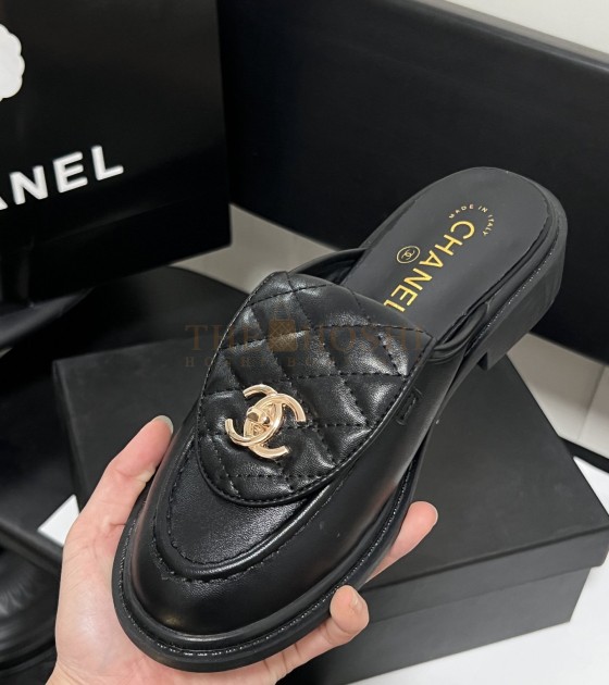 Ch**el Quilted Slip-On Black Loafer Mules Lamskin Leaher