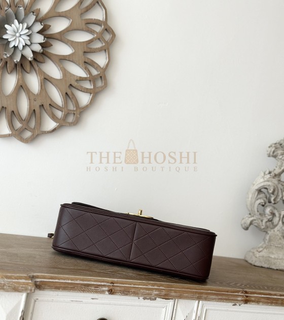 Ch**el Classic Flap Jumbo Bag Lambskin Brown Size 30×21×8cm Master Quality