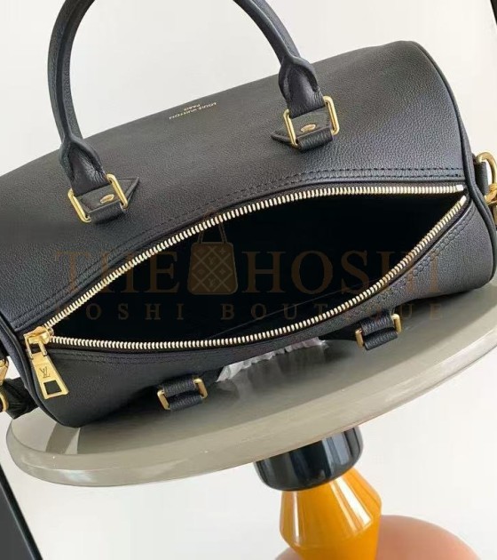 L0vis Vvtt0n LV M24891 Black Cowhide Leather Key Pouch 17×30×21cm  Master Quality