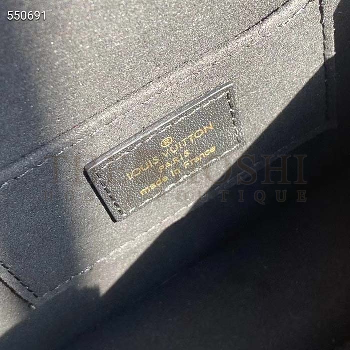 L0vis Vvtt0n LV Women Mini Dauphine Handbag Black Epi Grained Cowhide Leather Microfiber Lining Master Quality