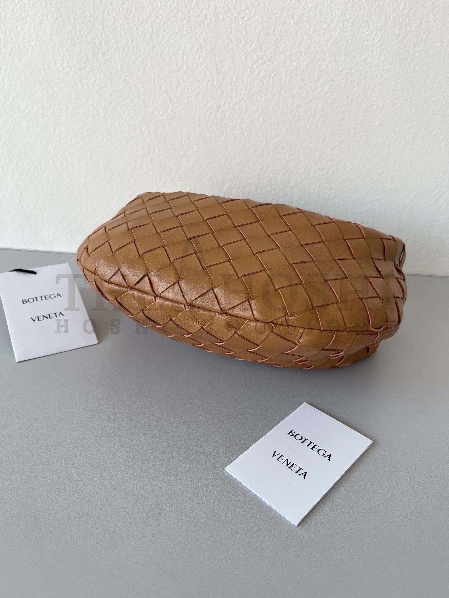 B0tt*ga Ven*ta BV Jodie Mini Bag In Caramel Intrecciato Lambskin Master Quality