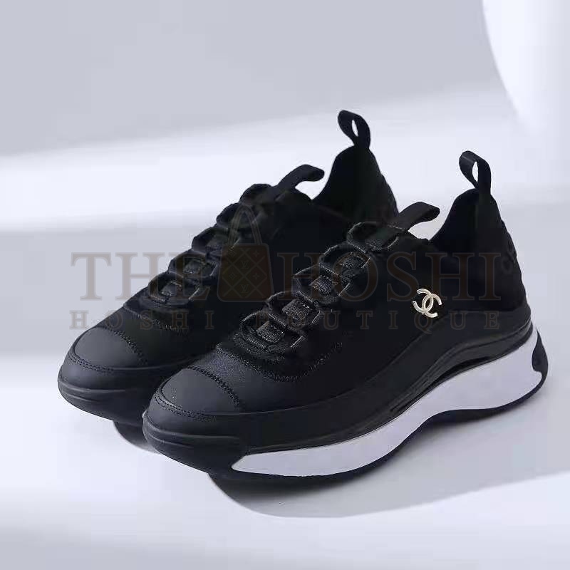 Ch**el Women Sneakers in Velvet Calfskin &amp; Mixed Fibers 1 cm Heel-Black Master Quality