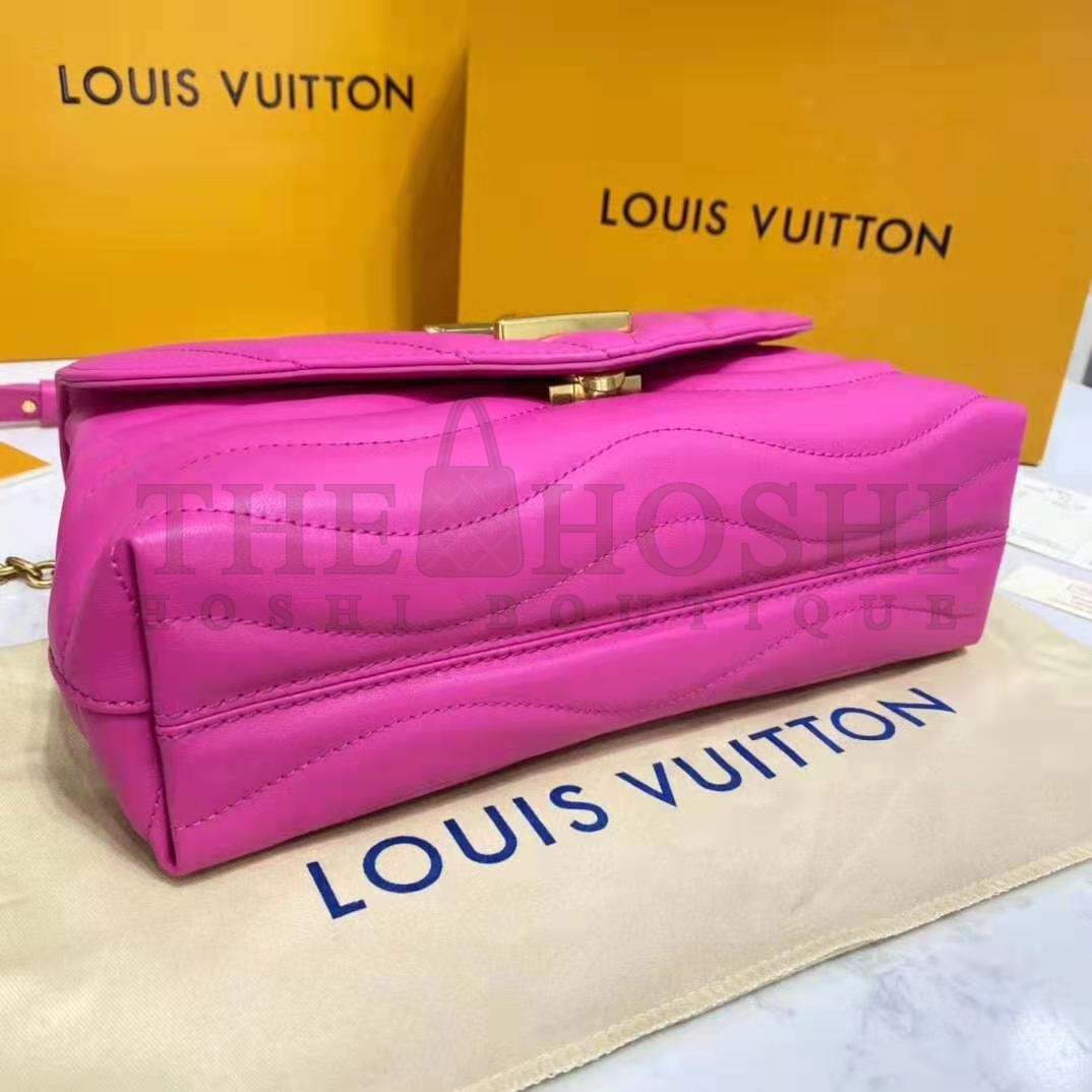 L0vis Vvtt0n LV Women New Wave Chain Bag Handbag Agathe Pink Smooth Cowhide Leather Master Quality