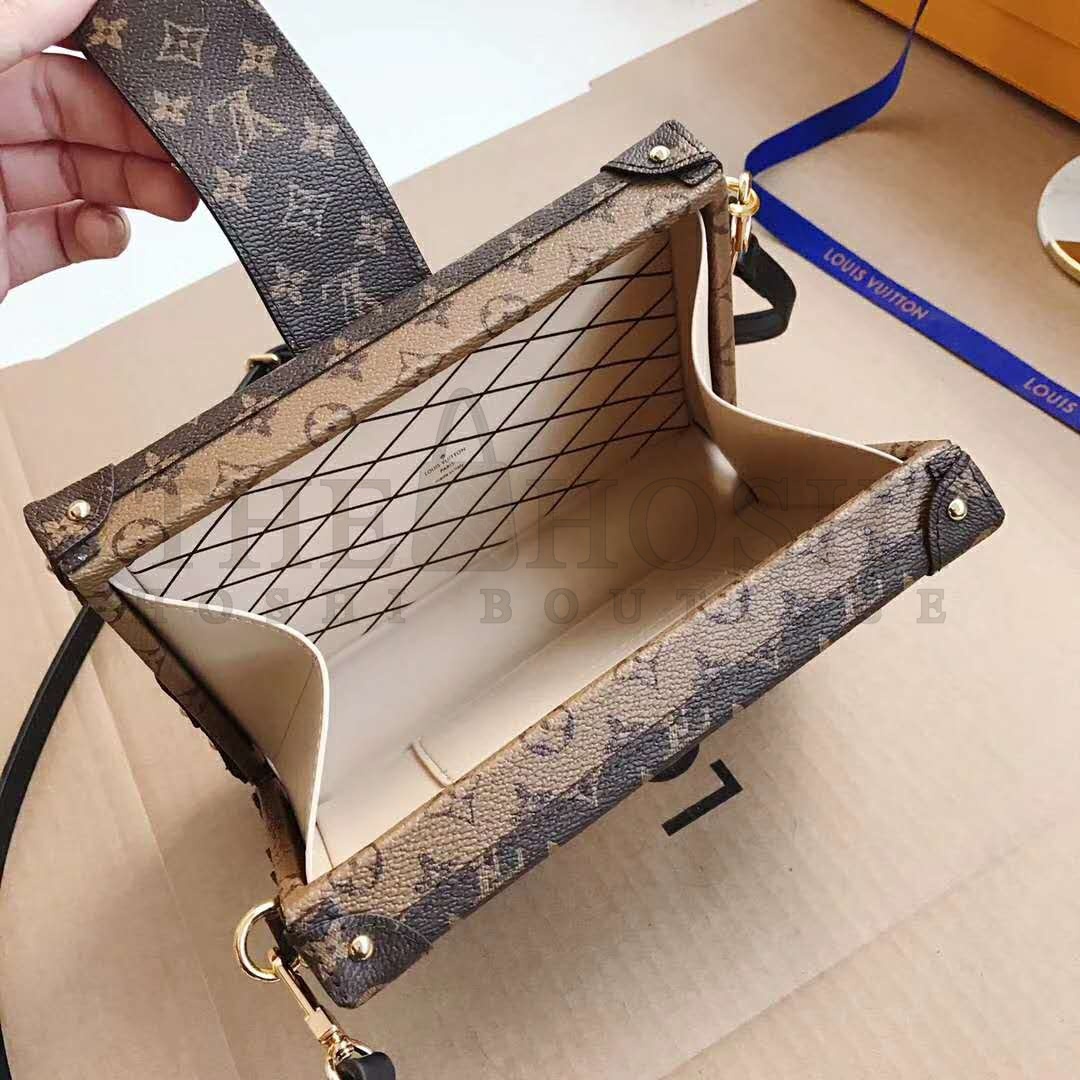 L0vis Vvtt0n LV Women Petite Malle Handbag Monogram Reverse Canvas Master Quality