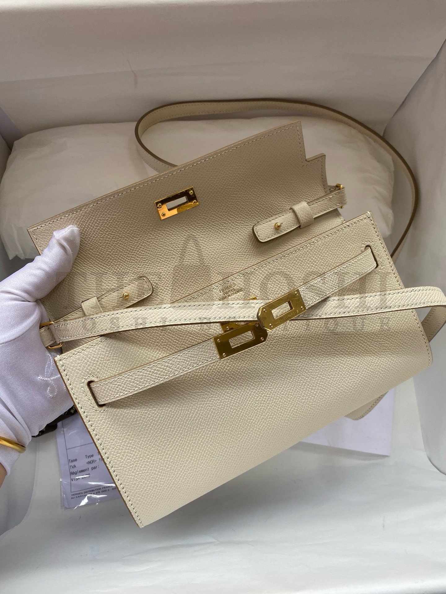 H**me5 Kelly Classique To Go Wallet in Craie Epsom Calfskin Master Quality