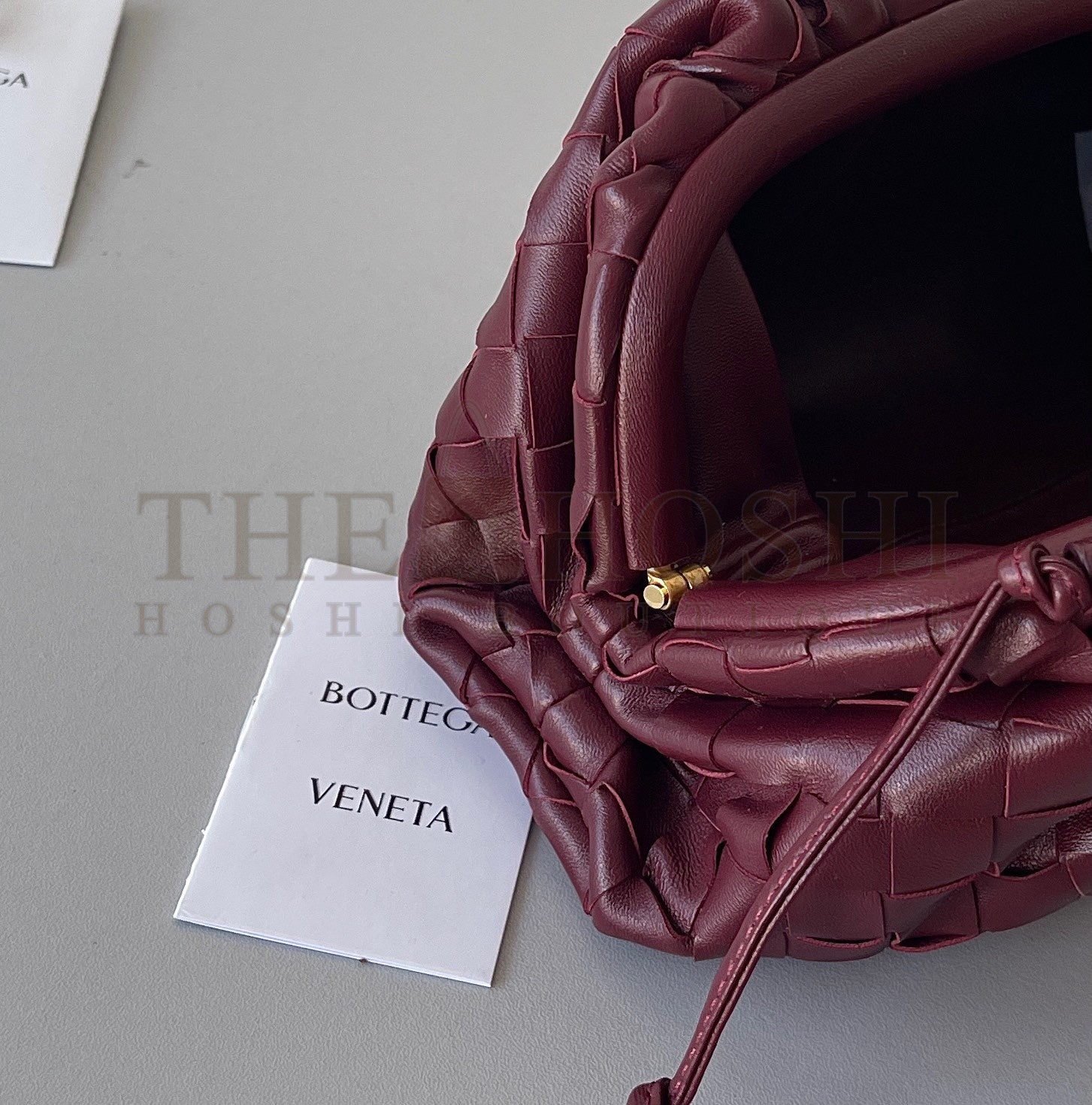 B0tt*ga Ven*ta Mini Pouch with Strap in Bordeaux Intrecciato Lambskin Master Quality