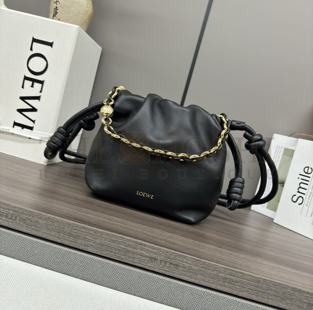 L0ew* Flamenco Purse bag in mellow nappa lambskin mini（23X17X5.5 cm） small（30X20X10.5 cm） Master Quality