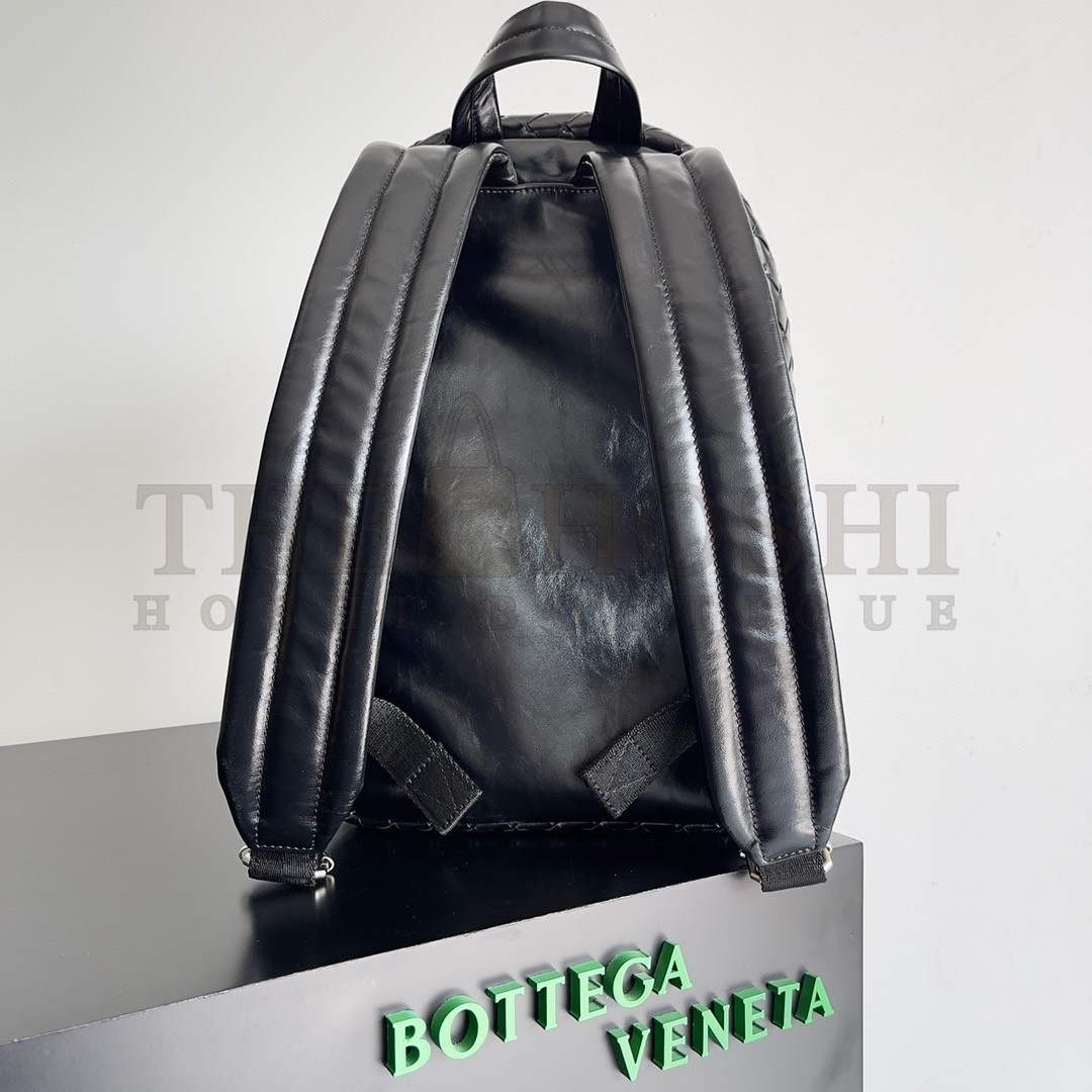 B0tt*ga Ven*ta Small Backpack In Black Intrecciato Calfskin Master Quality
