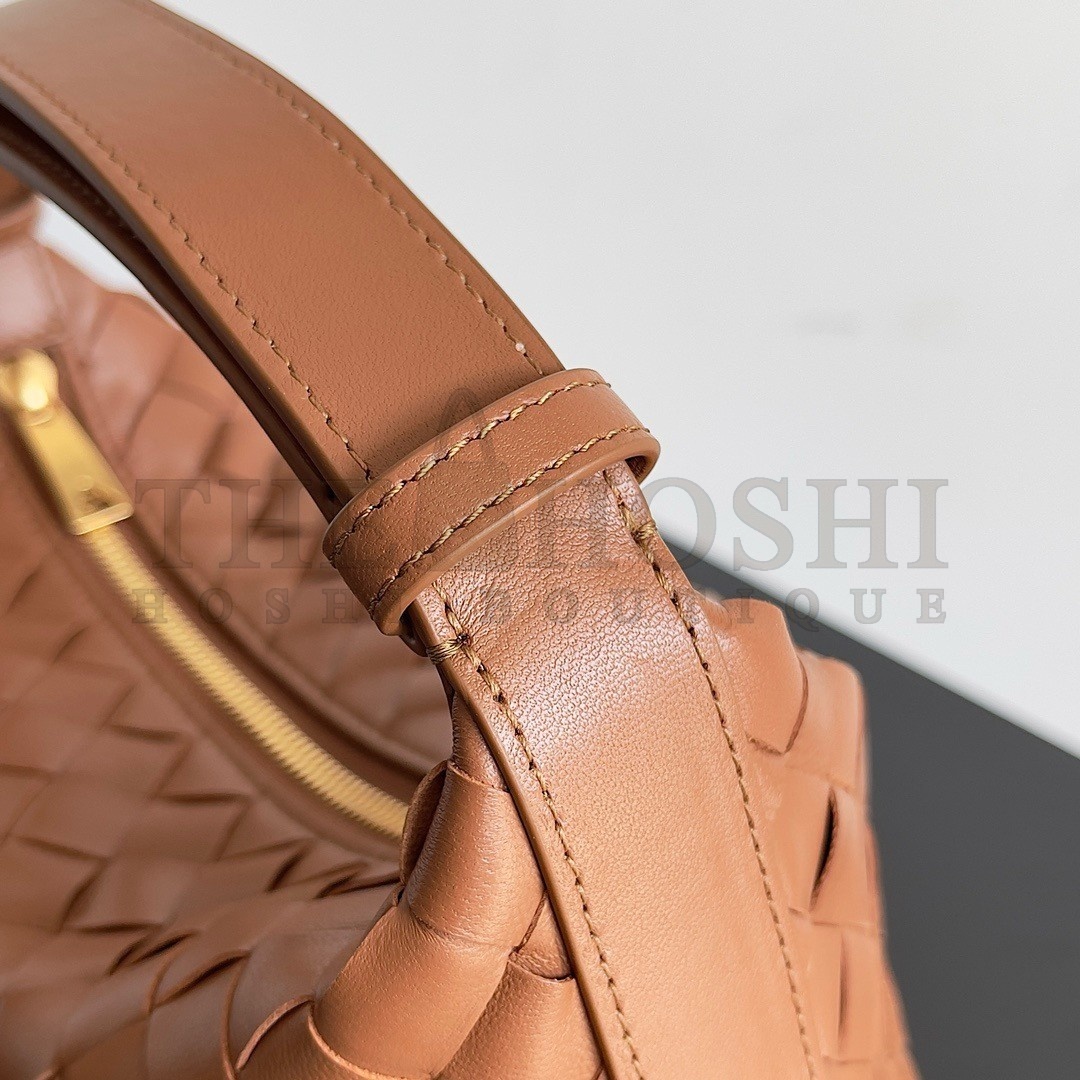 B0tt*ga Ven*ta Mini Wallace Bag in Brown Intrecciato Calfskin Master Quality