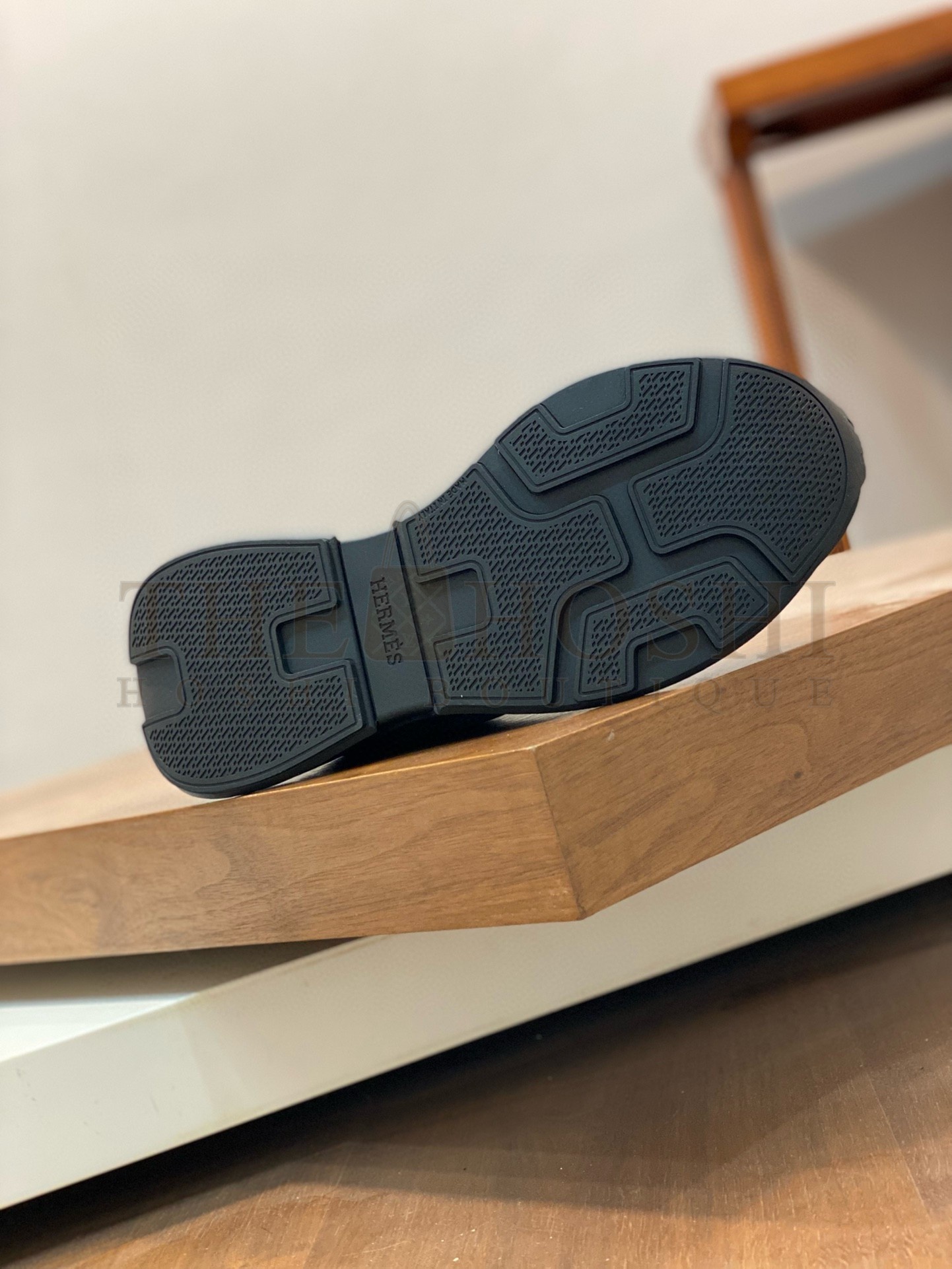 H**me5 Heros Sneakers in Noir Technical Knit Master Quality