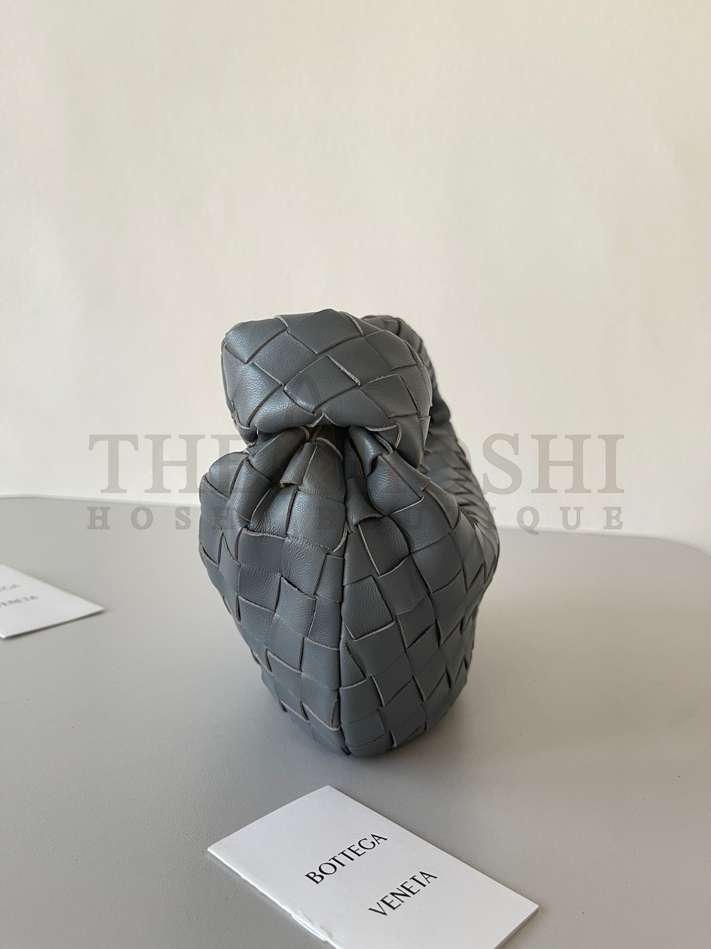 B0tt*ga Ven*ta BV Jodie Mini Bag In Thunder Intrecciato Lambskin Master Quality