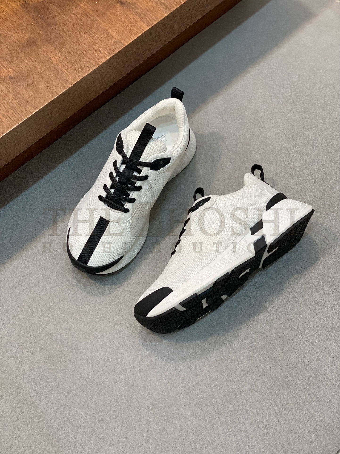 H**me5 Heros Sneakers in White Technical Knit Master Quality