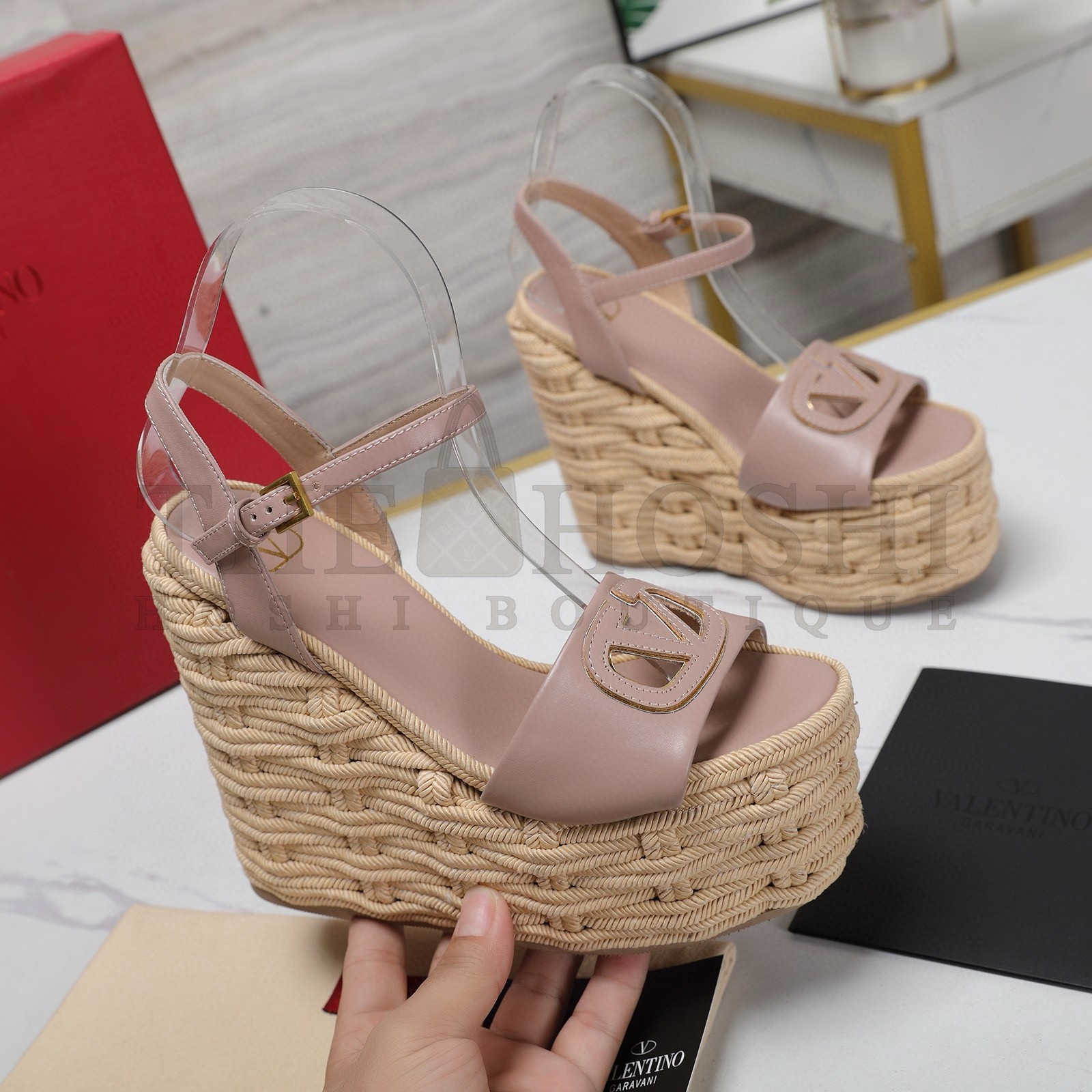 Va1e*ntin0 VLogo Cut-out Espadrille Wedge Sandals in Beige Leather Master Quality