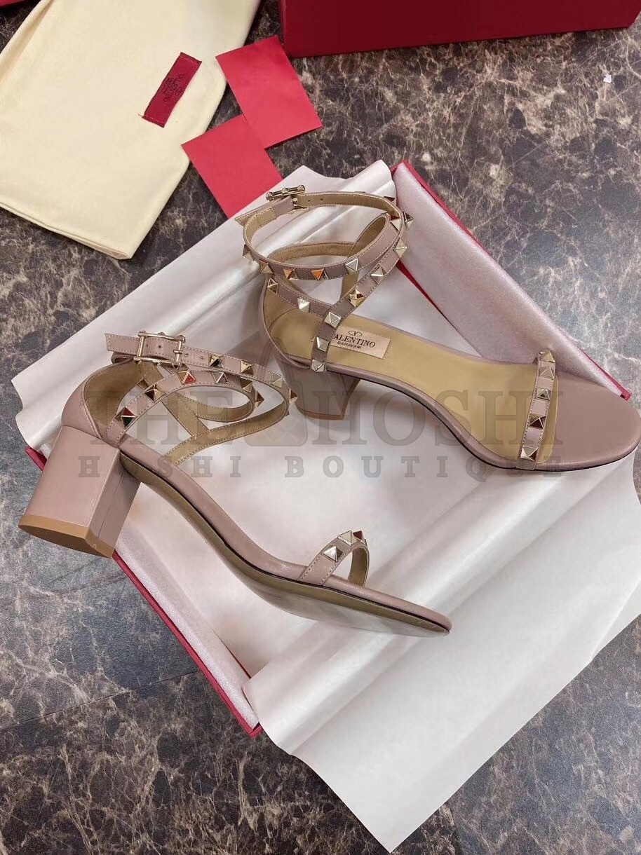 Va1e*ntin0 Rockstud Sandals 60mm In Poudre Calfskin Master Quality