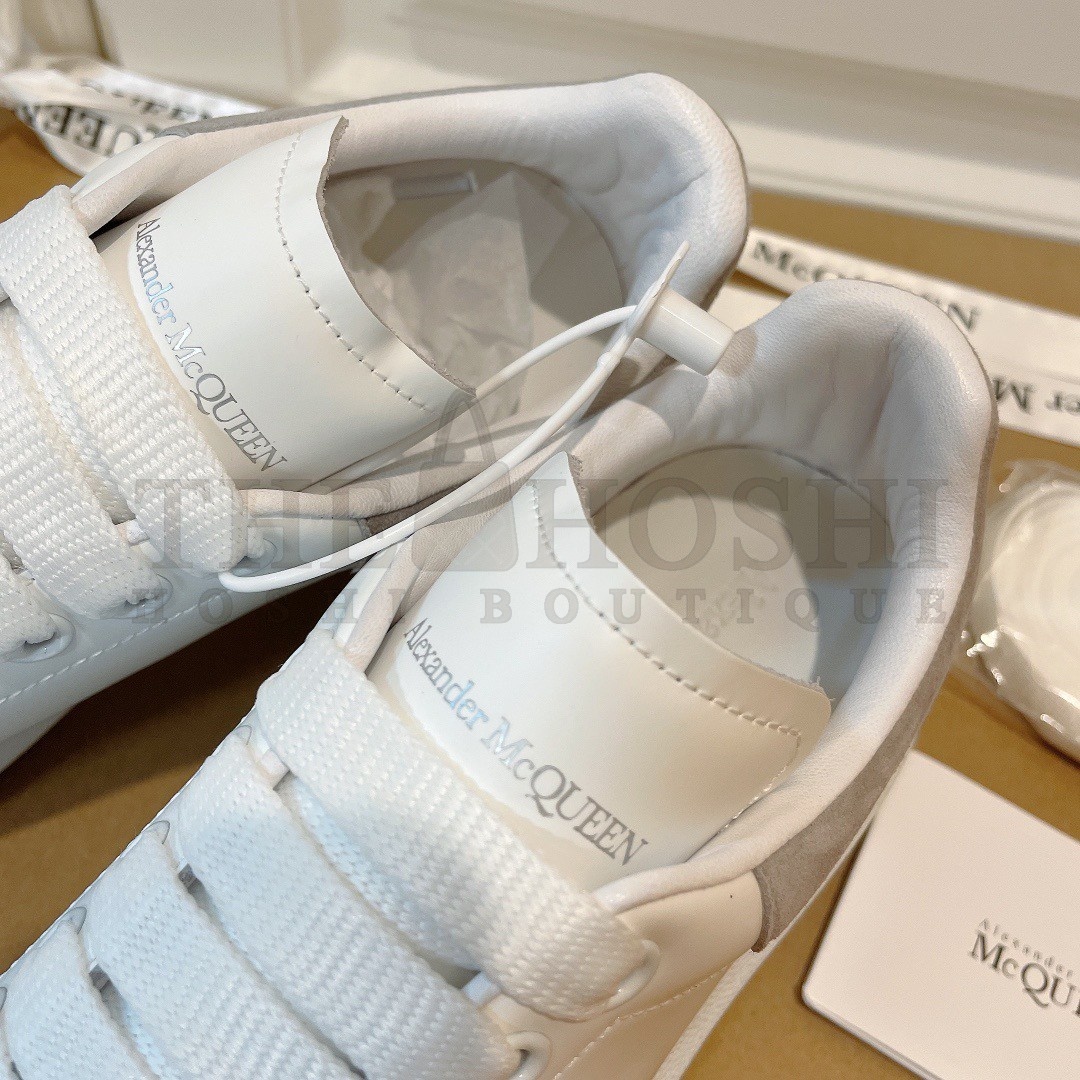 A1exa*der Mcqv*en Women