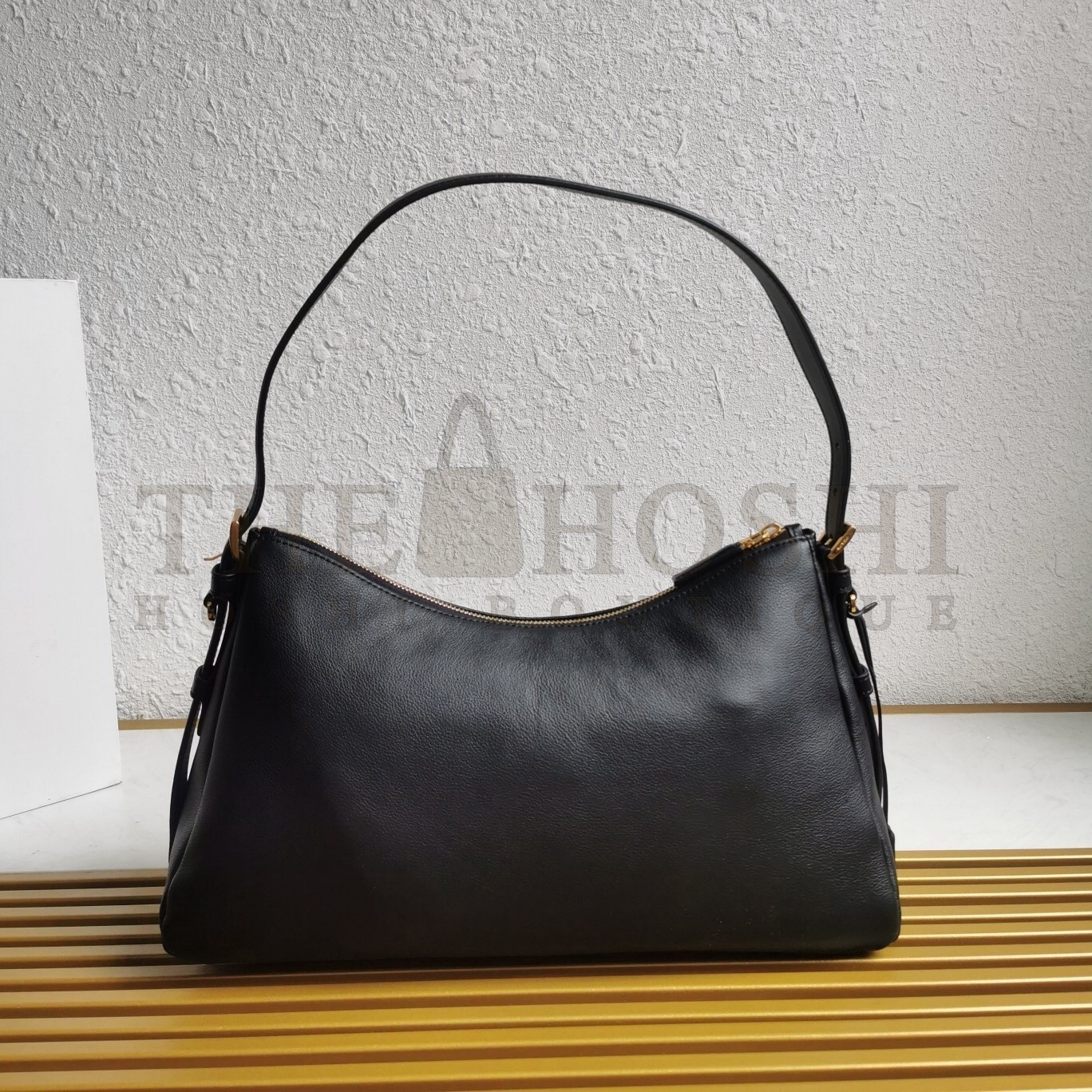 Pra*a Aimee Large Shoulder Bag in Black Leather Master Quality