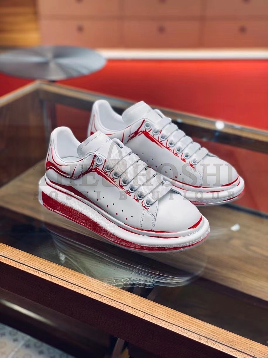 A1exa*der Mcqv*en Women