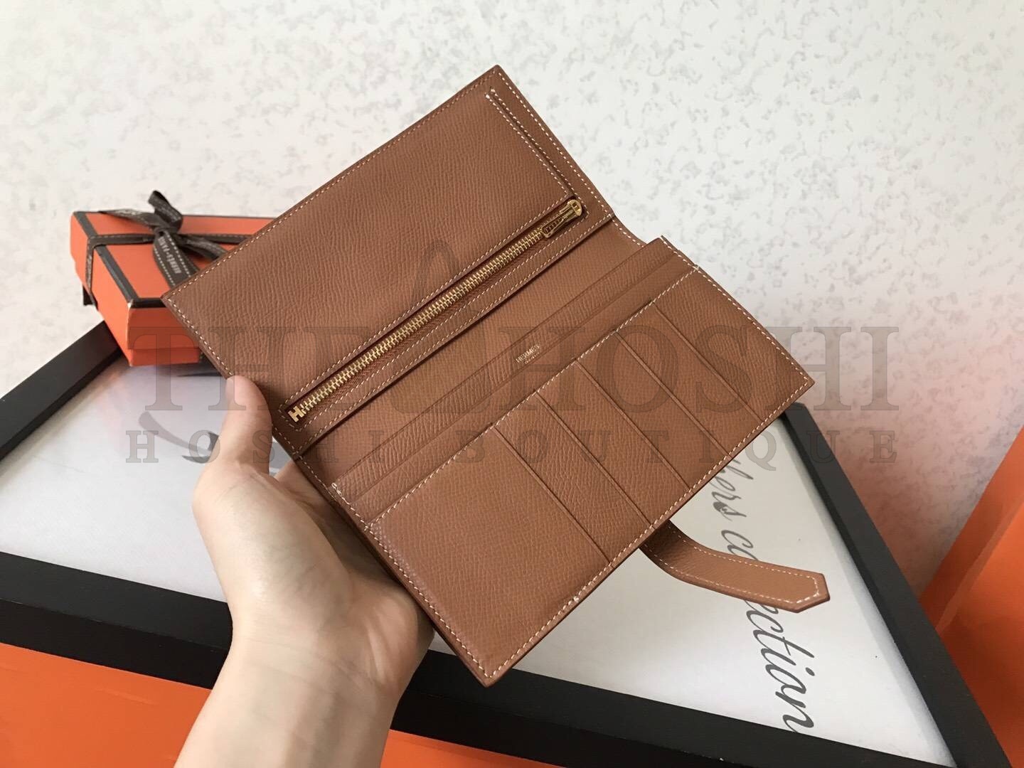 H**me5 Brown Epsom Bearn Gusset Wallet Master Quality