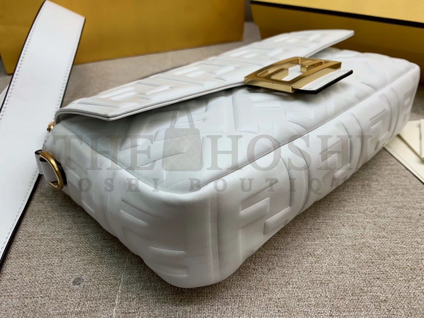 F**di Medium Baguette Bag In White FF Nappa Leather Master Quality