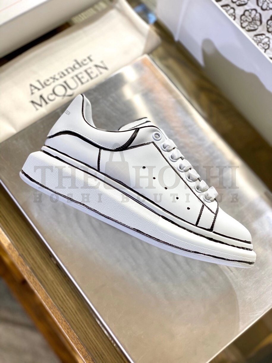 A1exa*der Mcqv*en Women