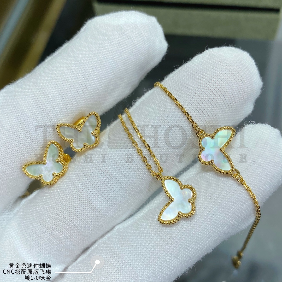 V*n Cl**f & Arpels Sweet Butterflies 18K yellow gold earrings Master Quality