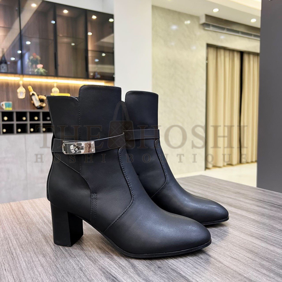 H**me5 Frenchie 50mm Ankle Boots In Black Calfskin Master Quality
