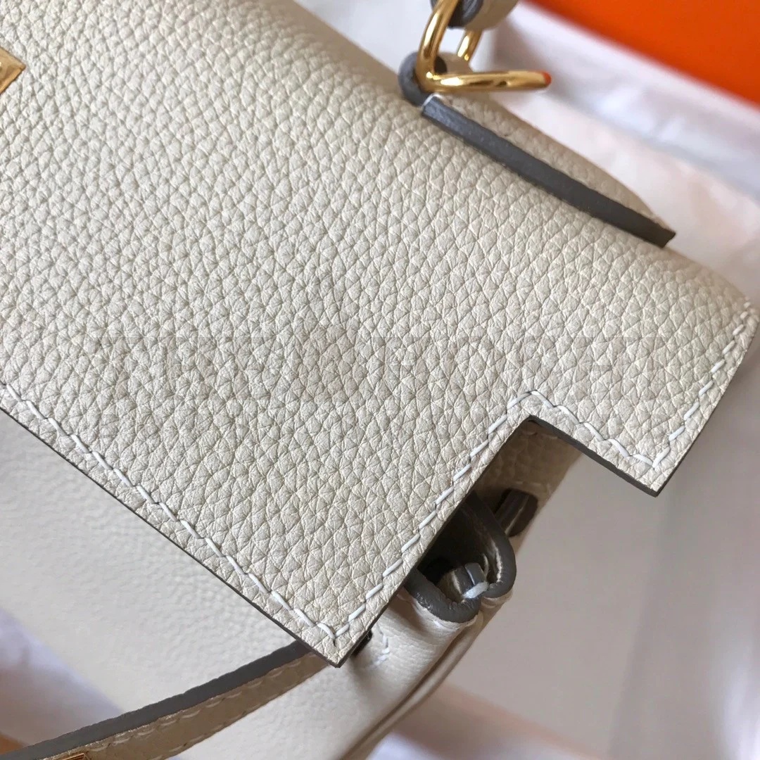 H**me5 Kelly Retourne 28 Handmade Bag In Craie Clemence Leather Master Quality