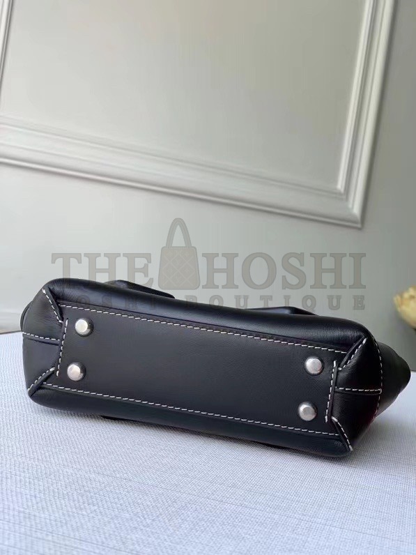 B0tt*ga Ven*ta Arco Mini Bag In Black Intrecciato Calfskin Master Quality