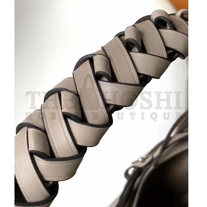 L0vis Vvtt0n LV Women Carmel Hobo Bag Gris Souris Gray Mahina Perforated Calfskin Leather Master Quality