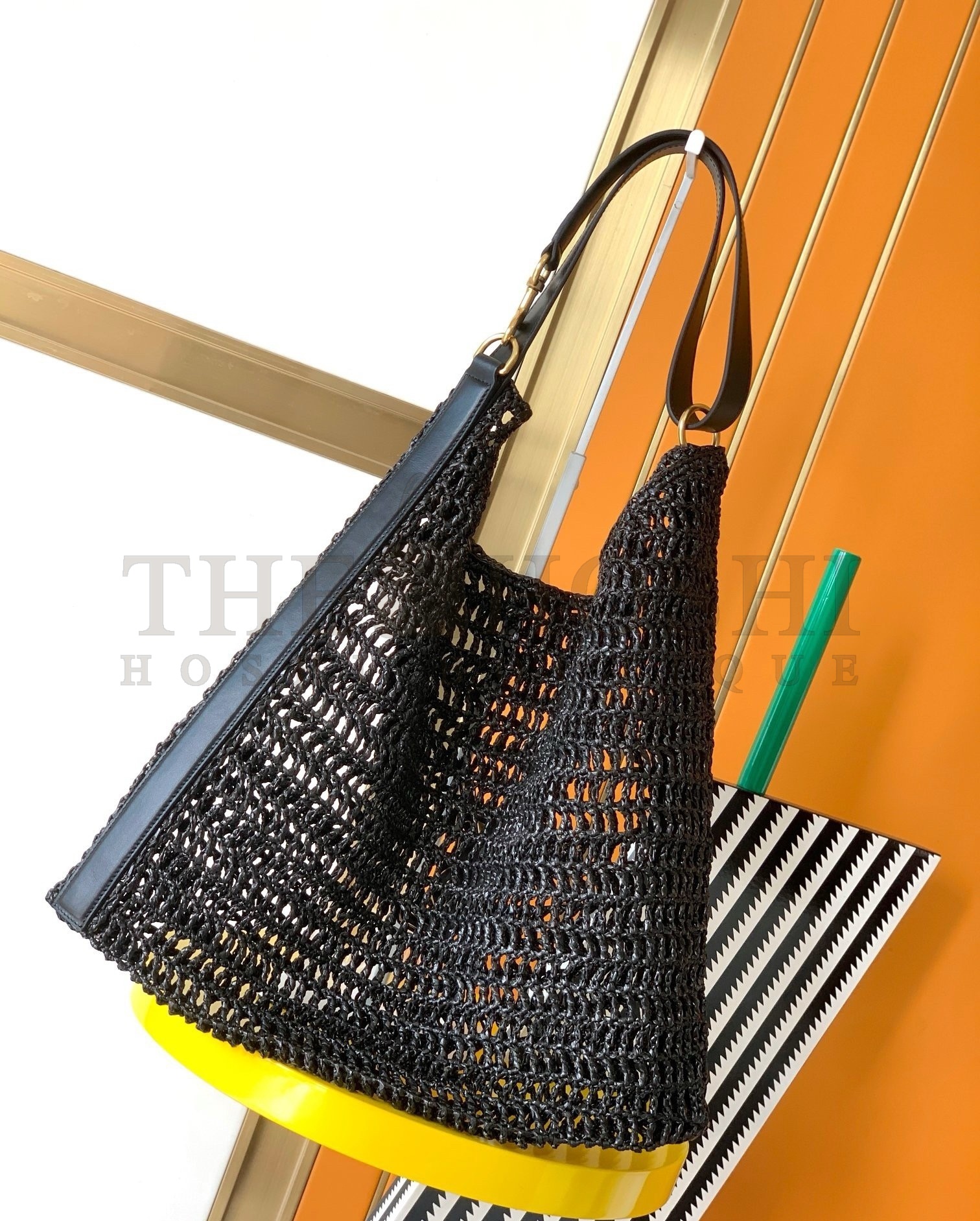 Sa1nt Lau*nt Oxalis Shoulder Bag in Black Raffia Master Quality
