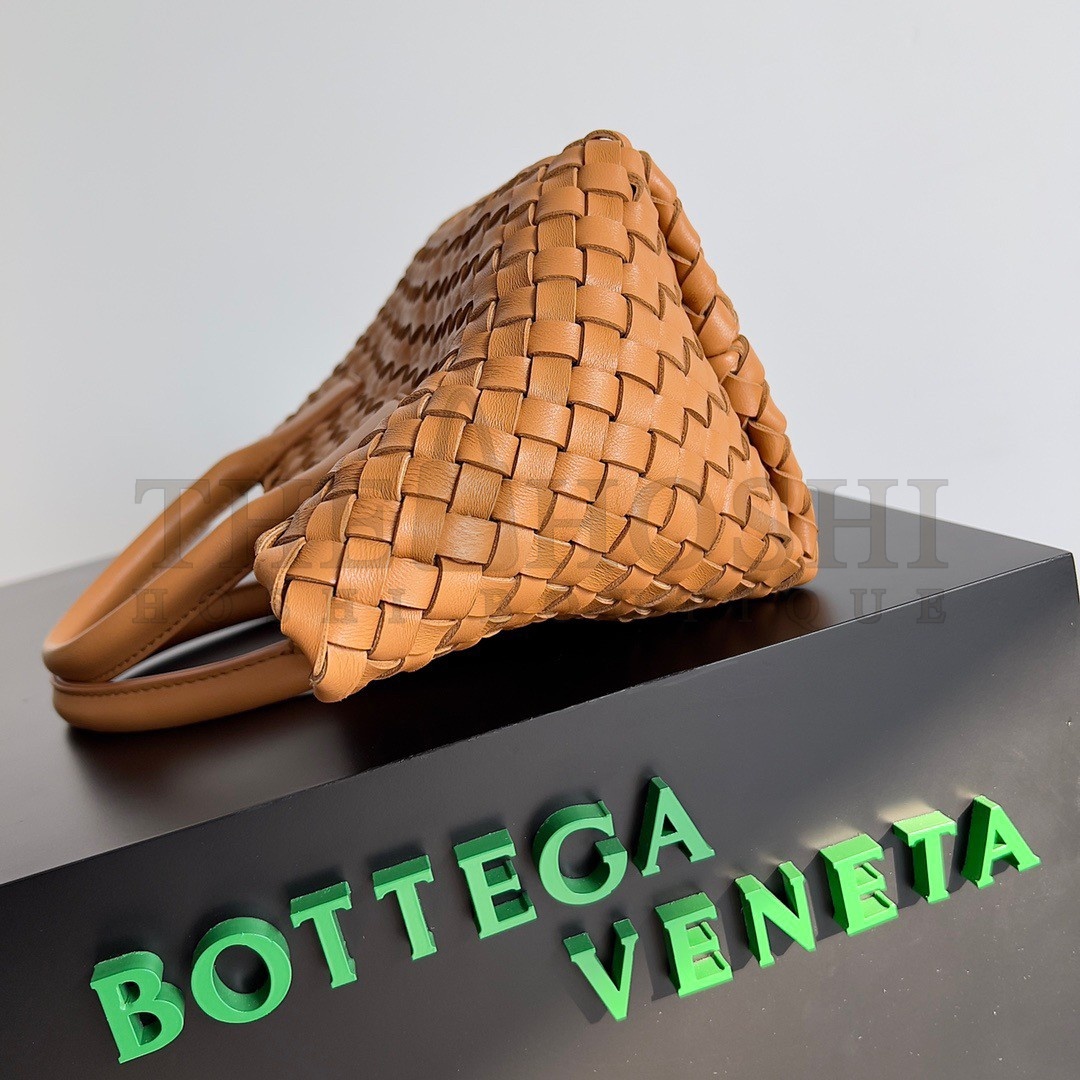 B0tt*ga Ven*ta Cabat Mini Bag In Caramel Intrecciato Lambskin Master Quality