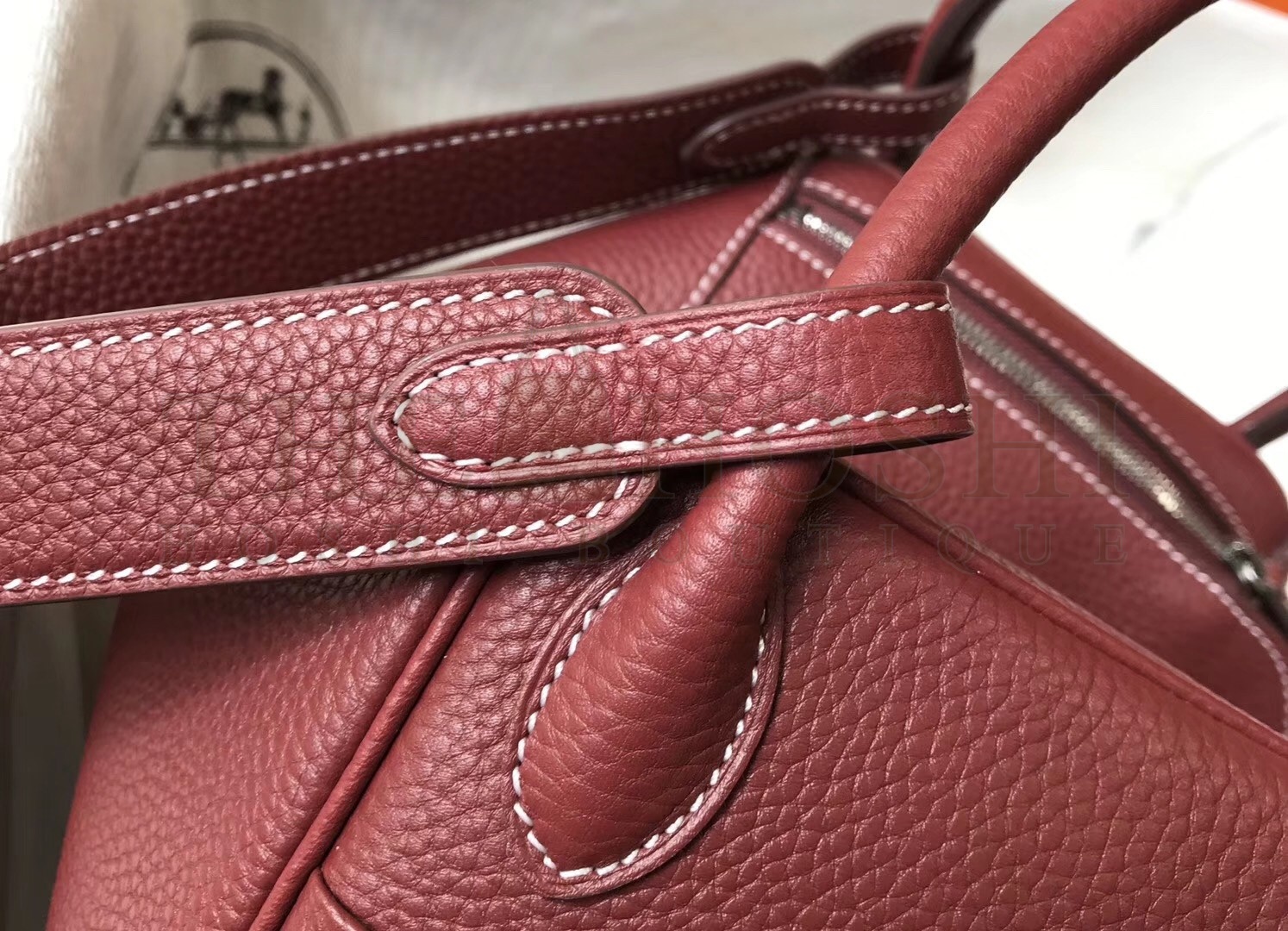 H**me5 Lindy 26cm Bag In Bordeaux Clemence With PHW Master Quality