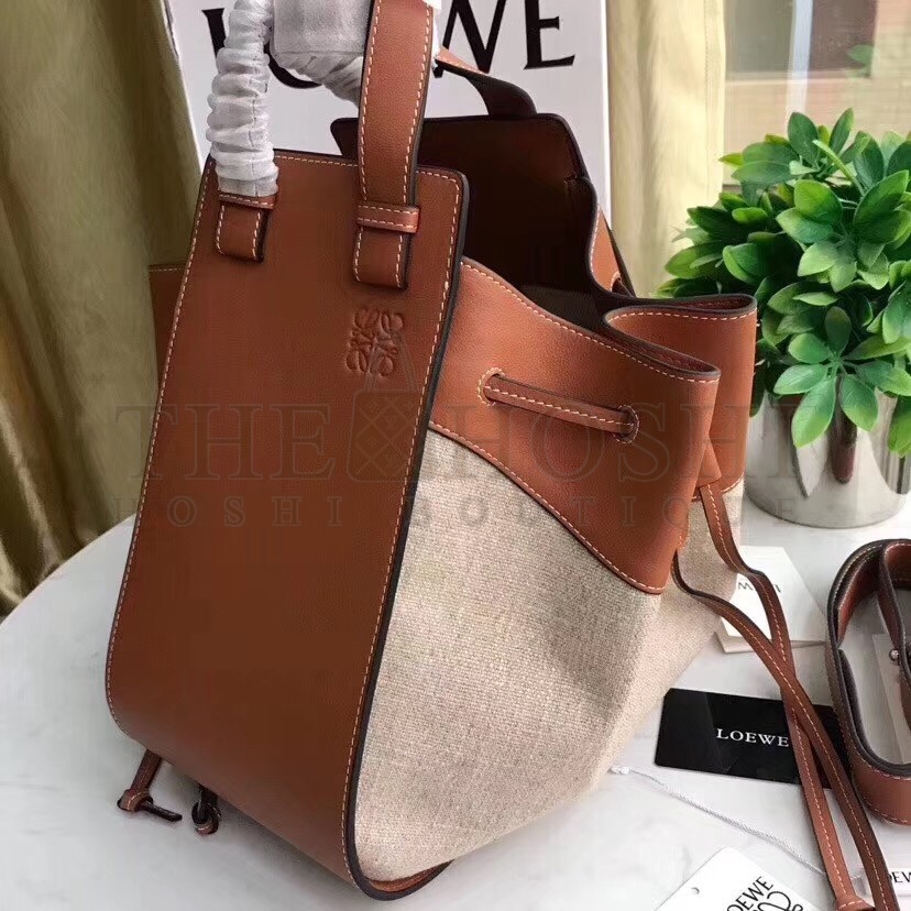 L0ew* Medium Hammock Drawstring Bag In Canvas Master Quality