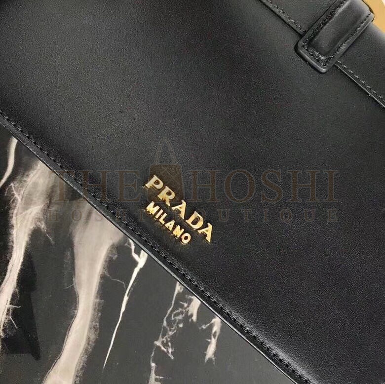 Pra*a Belle Shoulder Bag In Black Calfskin Master Quality