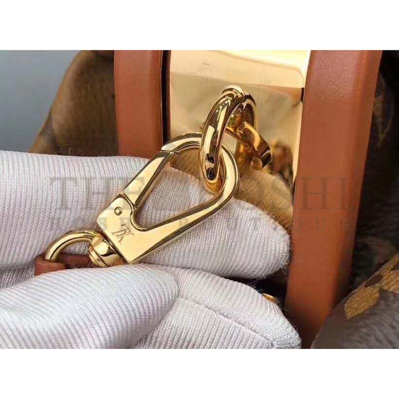 L0vis Vvtt0n LV Women Boursicot EW Pouch Monogram Coated Canvas Master Quality