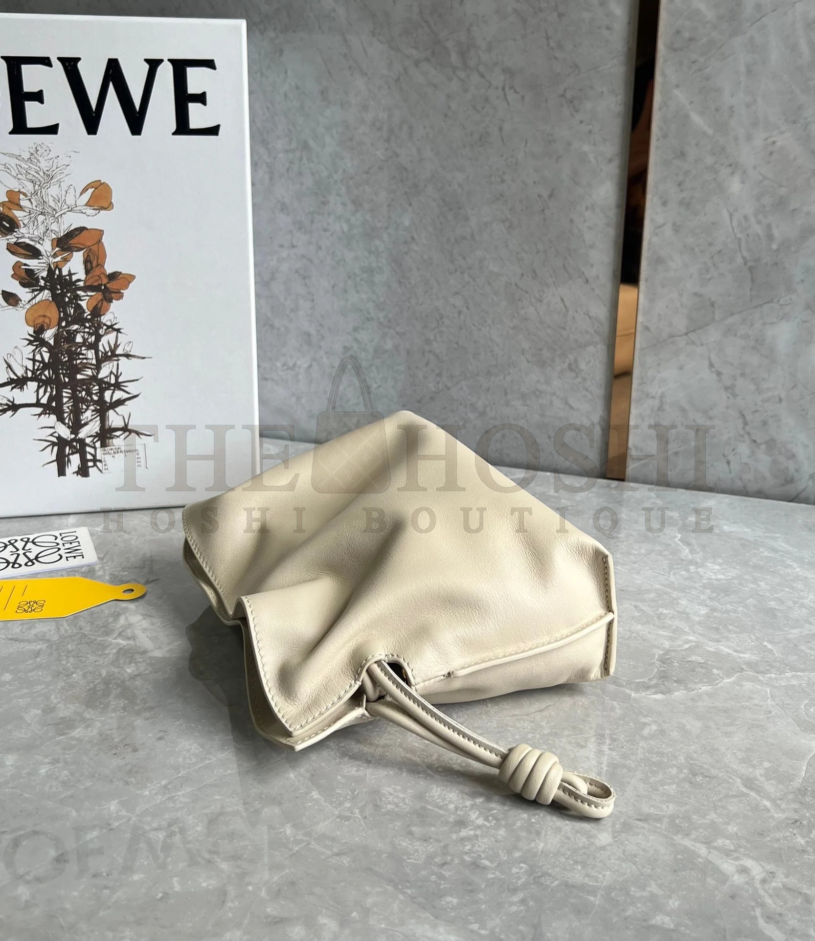 L0ew* Mini Flamenco Clutch Bag In Angora Calfskin Master Quality