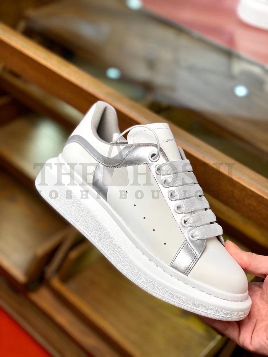 A1exa*der Mcqv*en Women