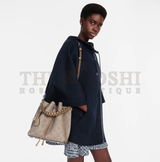 L0vis Vvtt0n LV Women Muria Bucket Bag Galet Gray Mahina Perforated Calf Leather Master Quality