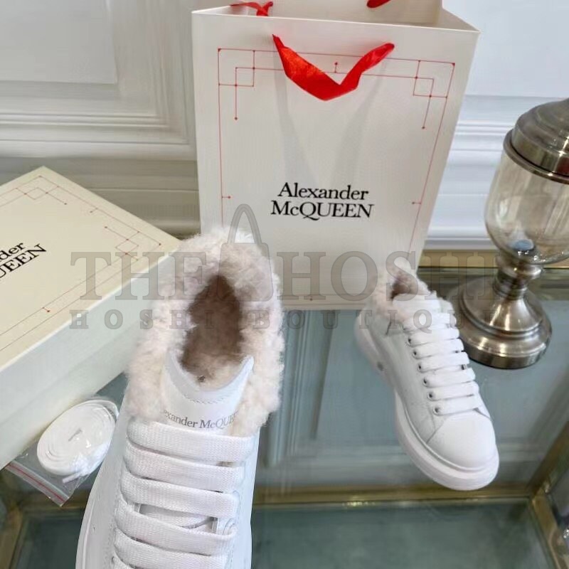 A1exa*der Mcqv*en Women