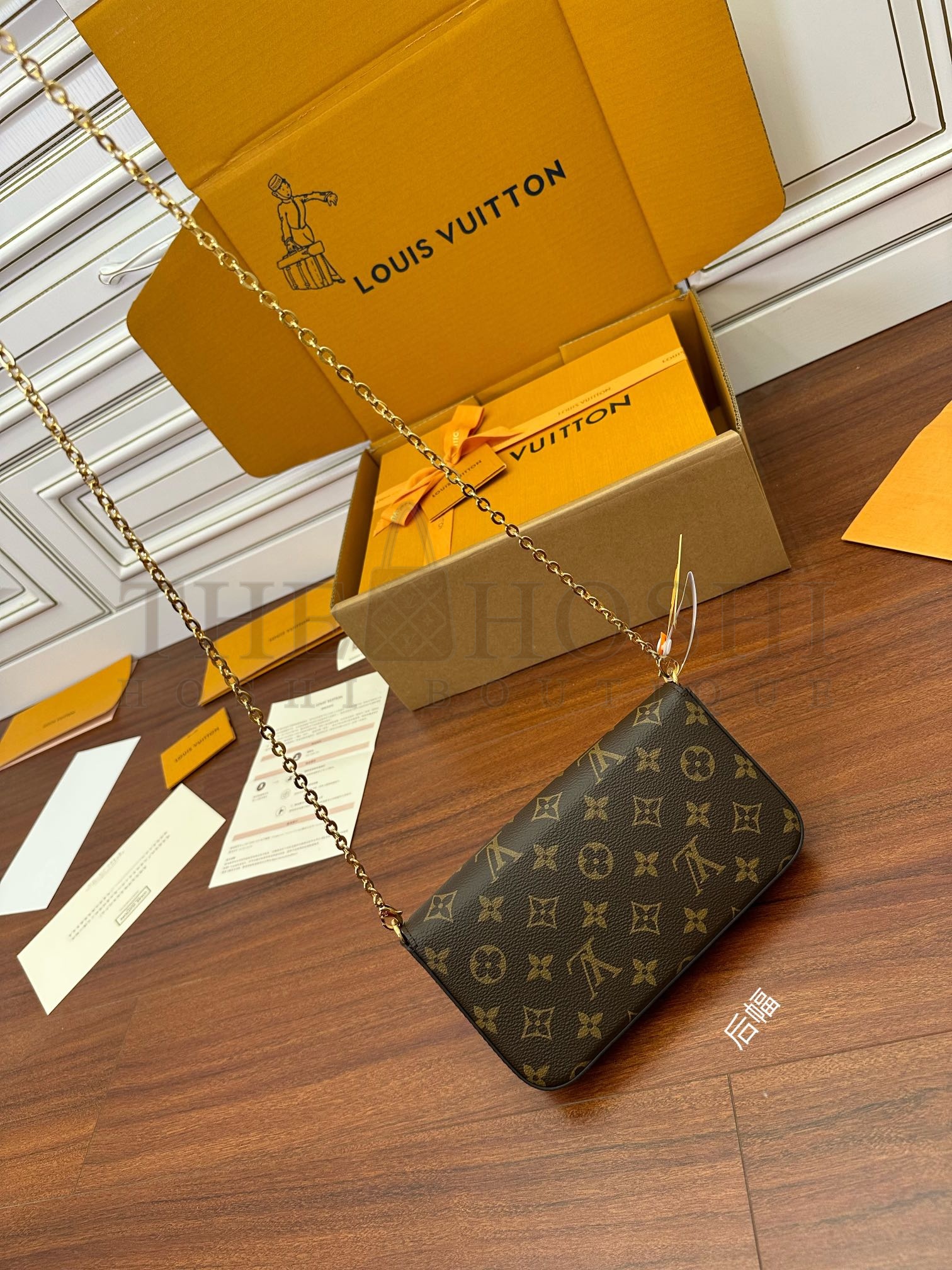 L0vis Vvtt0n LV Women Felicie Pochette Bag in Monogram Canvas-Brown Pochette Félicie M81896 Master Quality