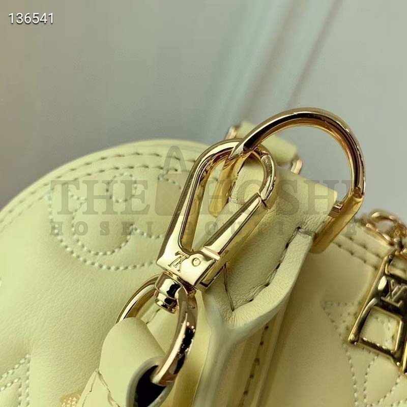 L0vis Vvtt0n LV Women Alma BB Handbag Banana Yellow Quilted Embroidered Calf Master Quality