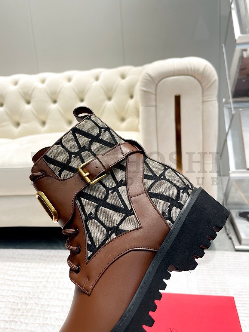 Va1e*ntin0 Vlogo Signature Combat Boots in Black Toile Iconographe Master Quality