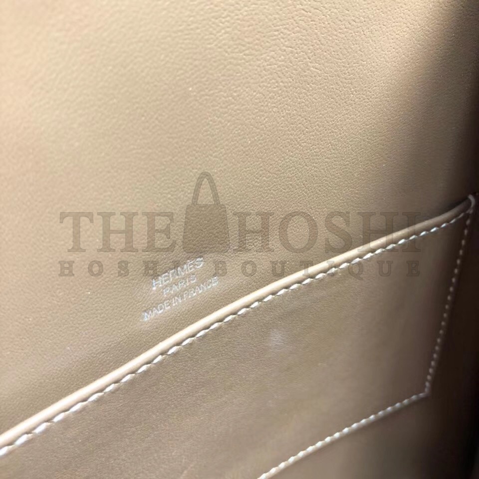 H**me5 GR24 Backpack In Taupe Swift Calfskin Master Quality