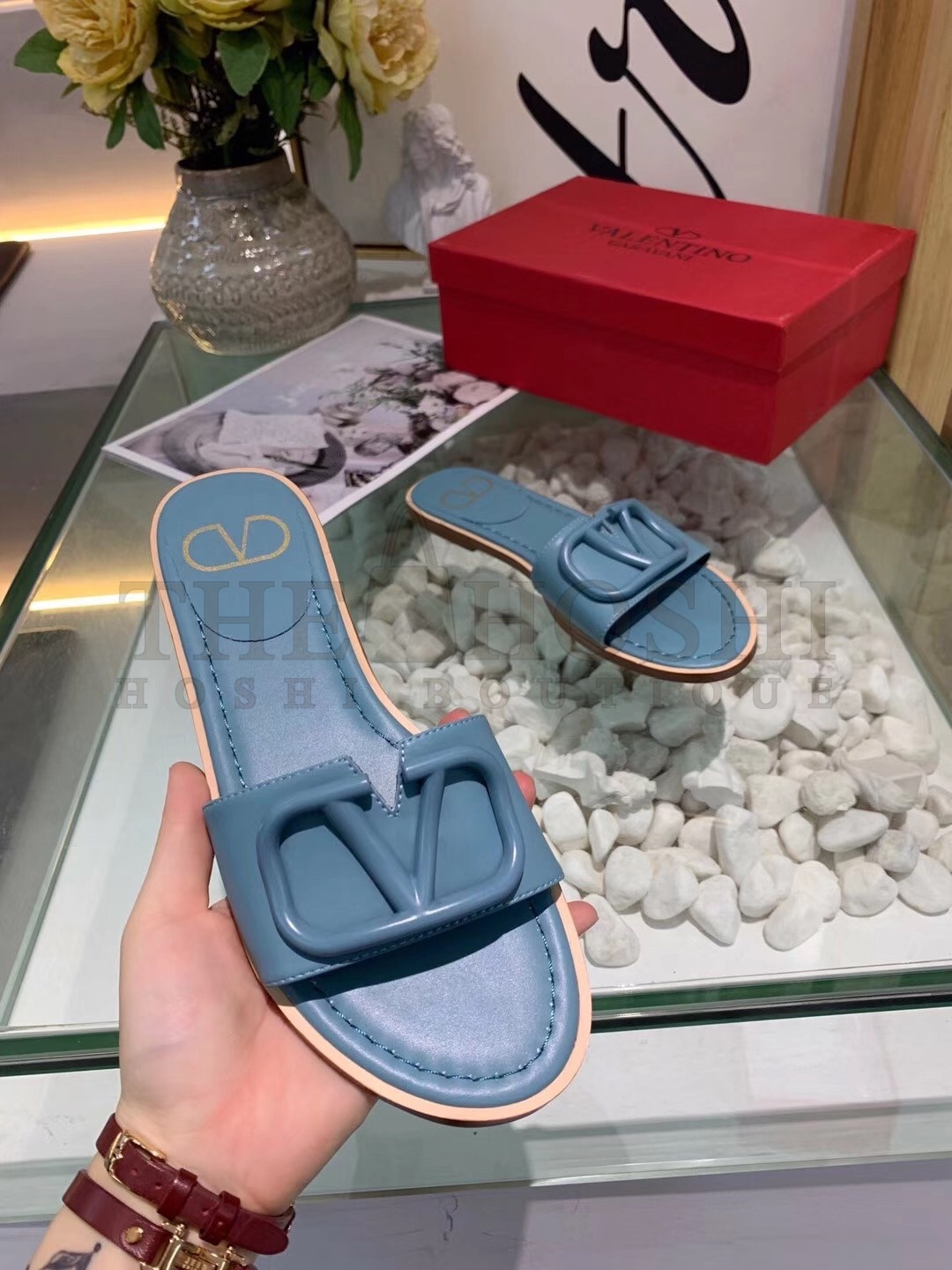 Va1e*ntin0 Vlogo Flat Slide Sandals In Amadeus Calfskin Master Quality