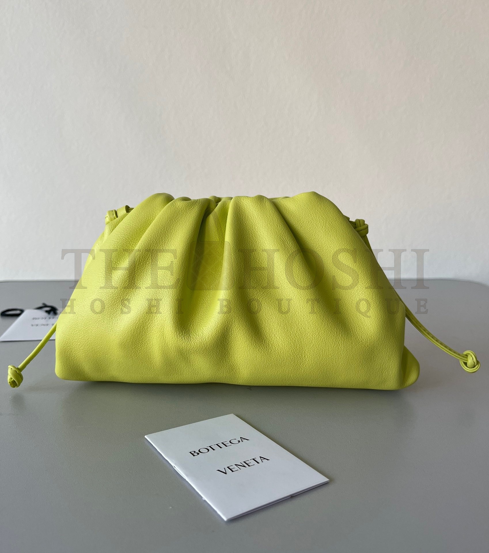 B0tt*ga Ven*ta Mini Pouch Bag In Kiwi Calfskin Master Quality