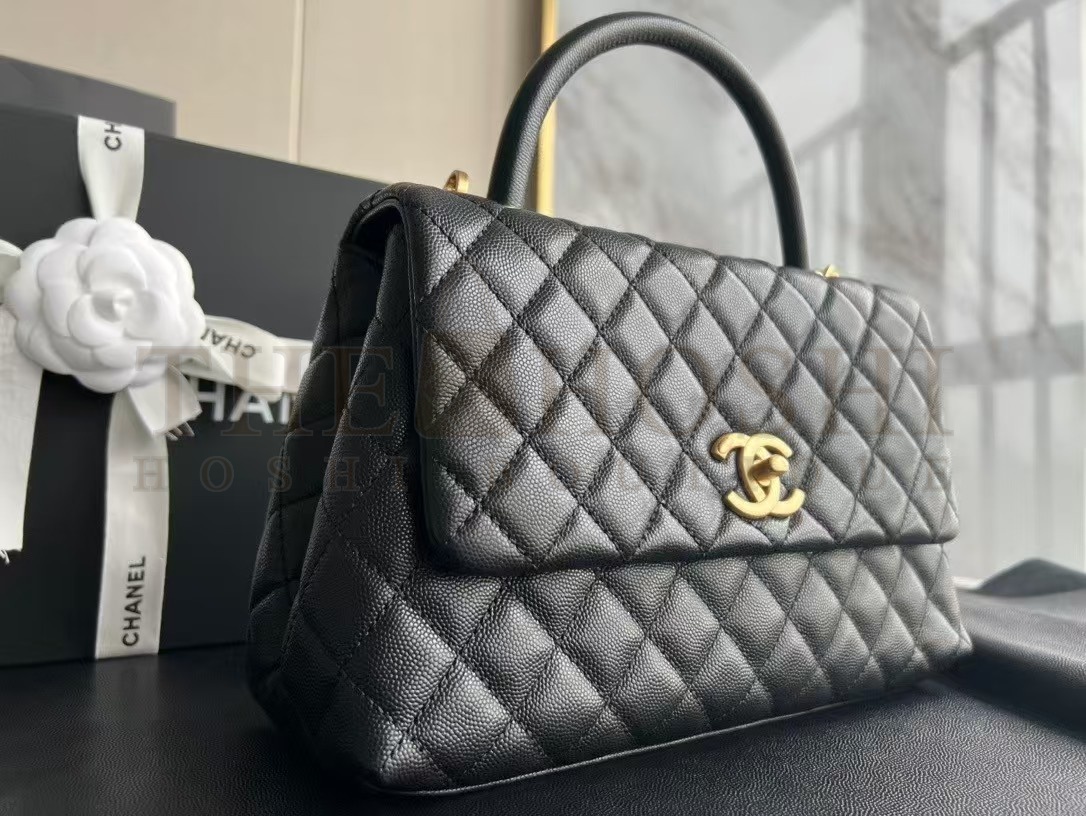 Ch**el Women Flap Bag with Top Handle in Grained Calfskin Leather-Black size:29cm Master Quality