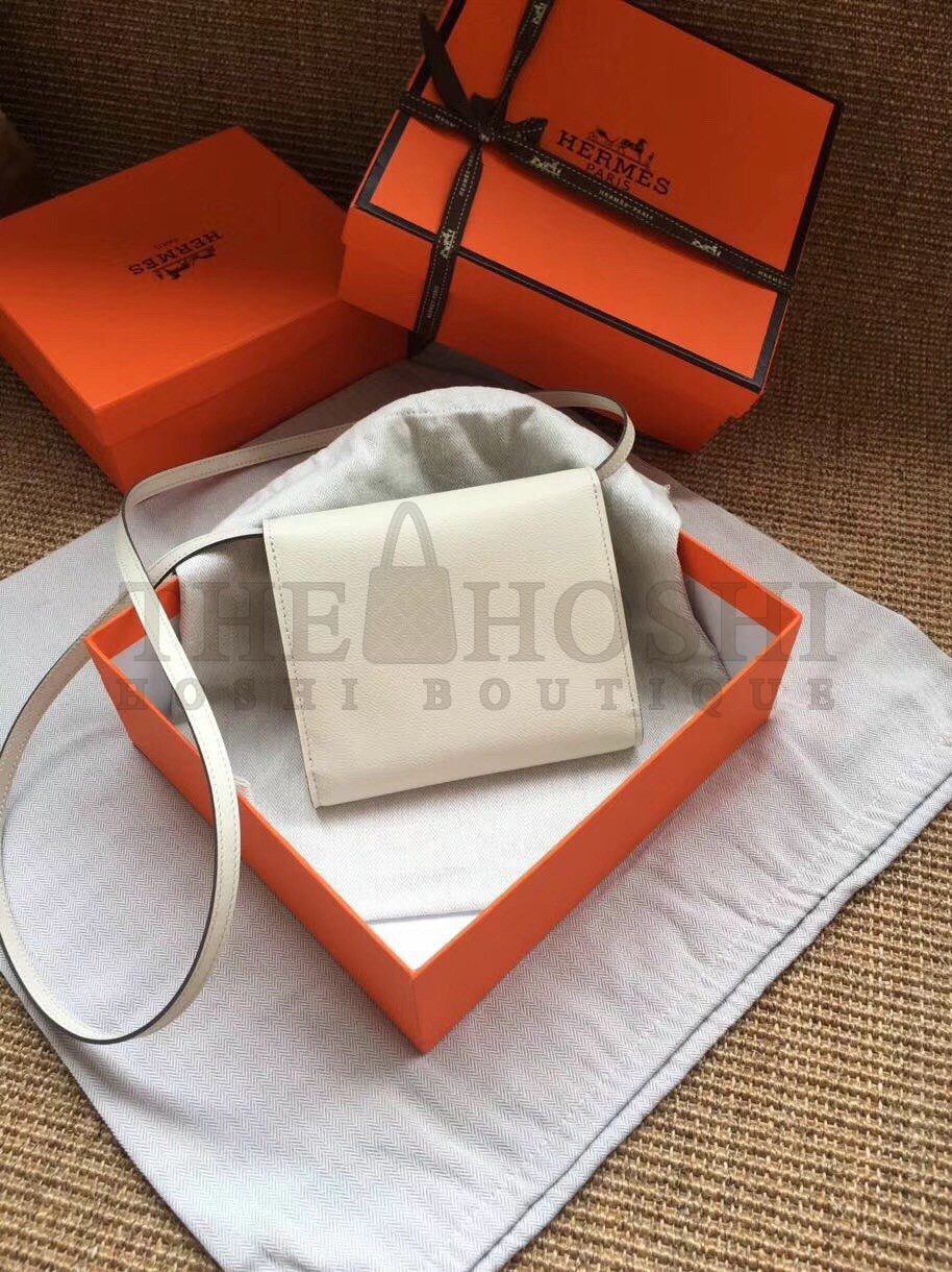 H**me5 White Clic 16 Wallet With Strap Master Quality