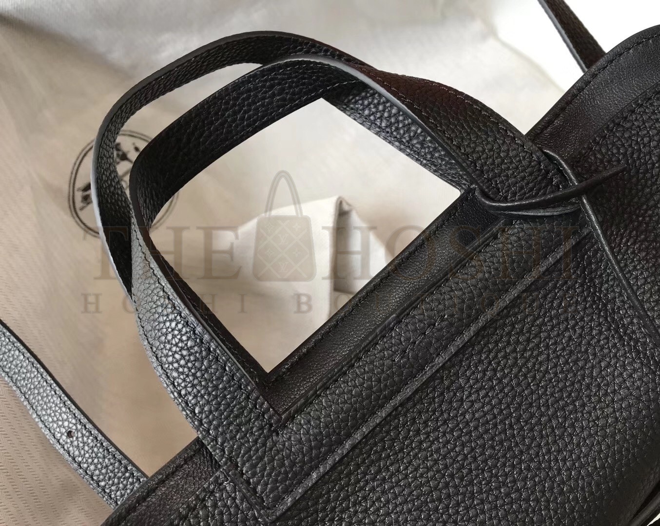 H**me5 Halzan Bag In Black Clemence Leather Master Quality