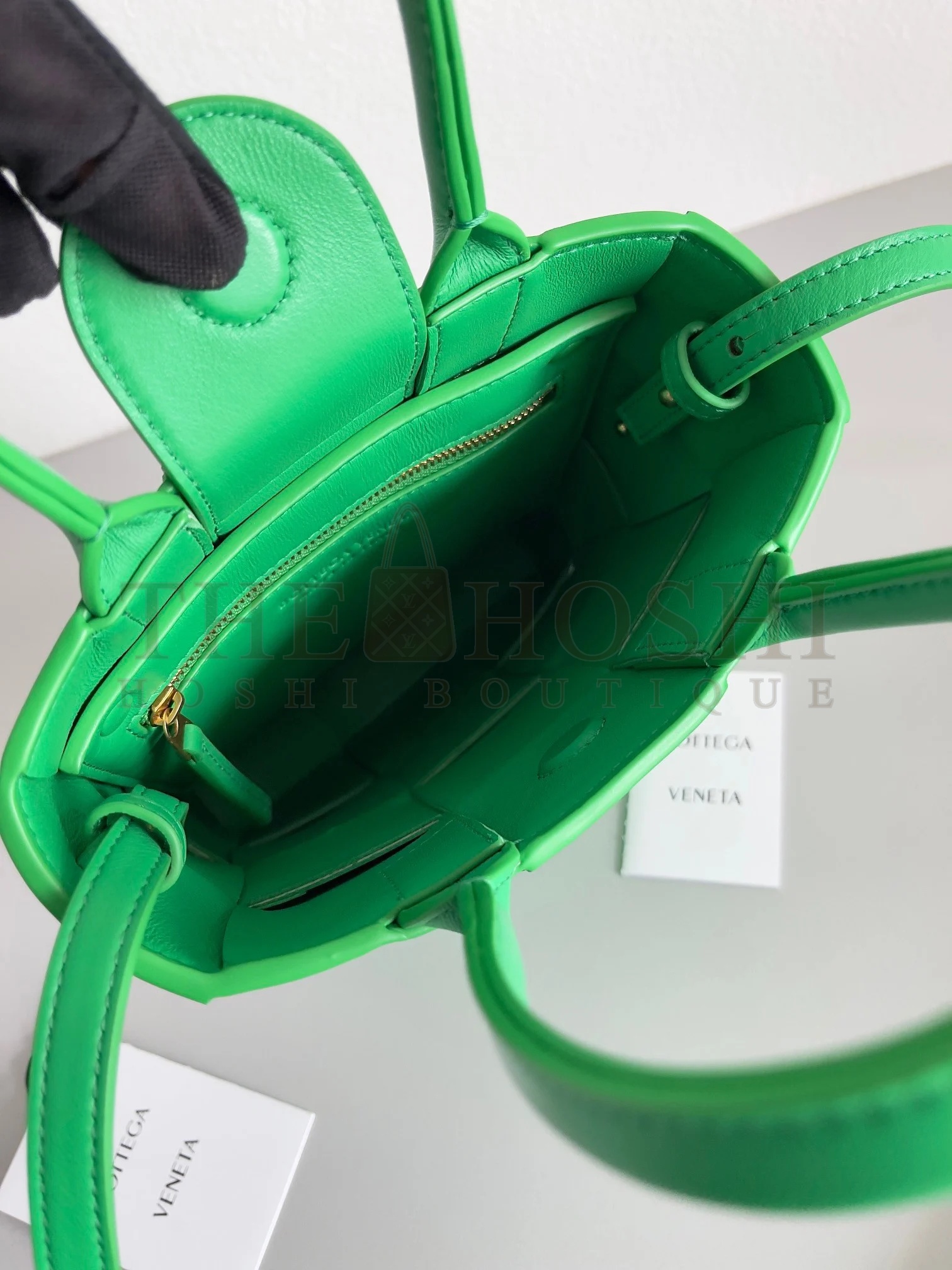 B0tt*ga Ven*ta Cassette Mini Tote Bag In Parakeet Lambskin Master Quality