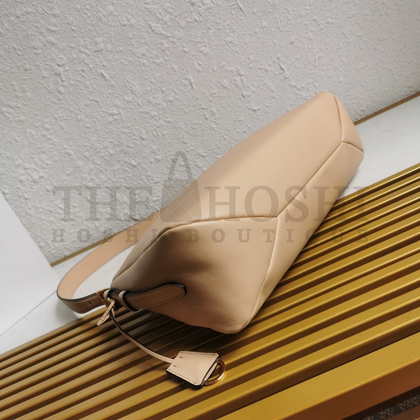 Pra*a Aimee Large Shoulder Bag in Travertine Leather Master Quality